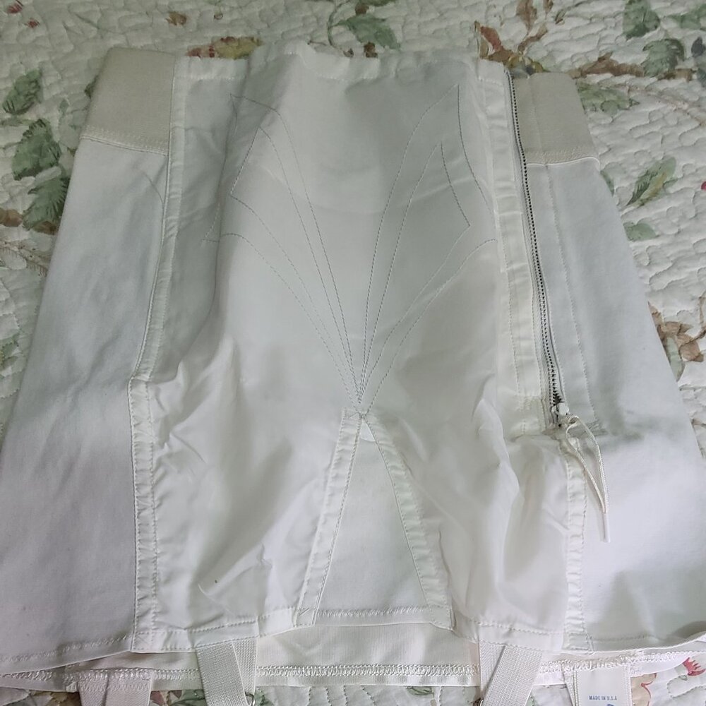 New Old Stock Open Crotch Girdle SZ 27 Angela Satin Accents Side Zipper